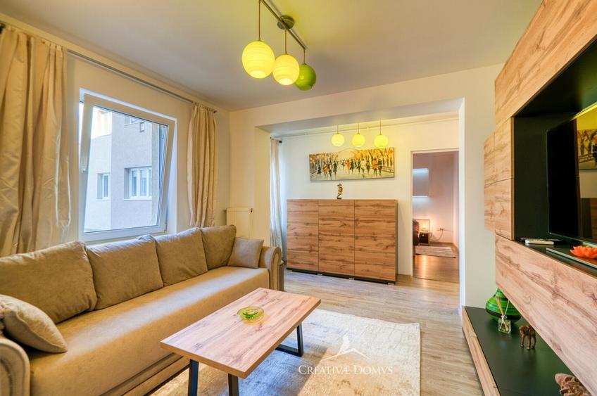 Gara de Nord / Apartament cu doua camere in vila / Centrala proprie