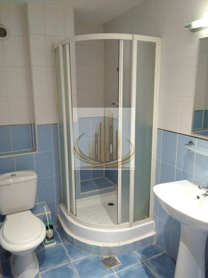 Apart 3 camere , bloc nou , utilat , mobilat, parcare privata