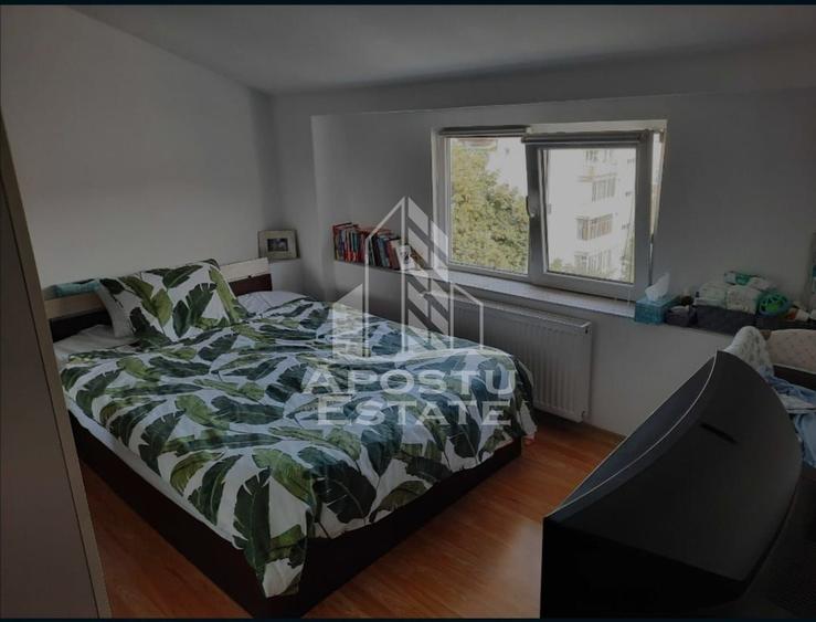 Apartament cu 2 camere,centrala proprie zona Dambovita
