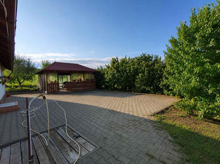 De vânzare Casă de vacanță cu teren de 4.453 mp | Cojocna