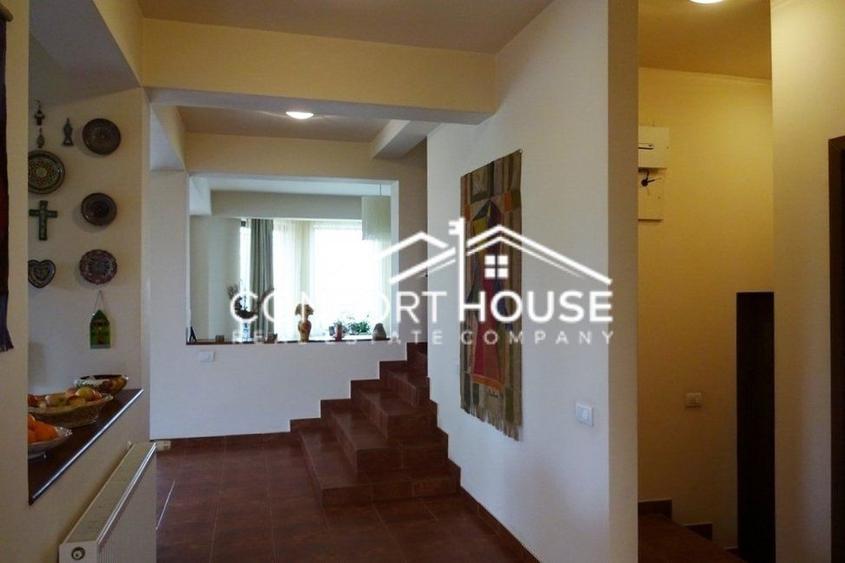 Vila 7 camere, teren 880mp, vanzare- inchiriere, IANCU NICOLAE