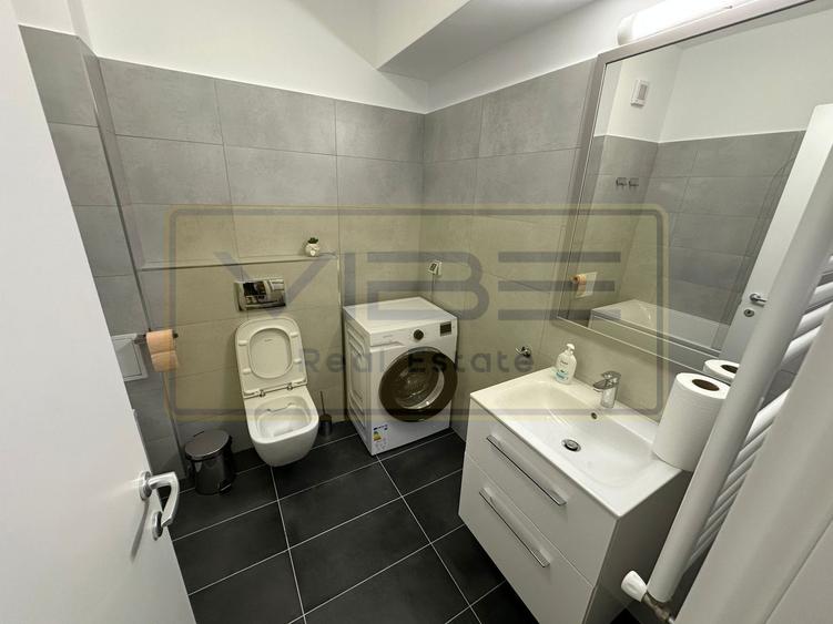 Apartament 2 camere decomandat cu parcare subterana  Unirea Towers