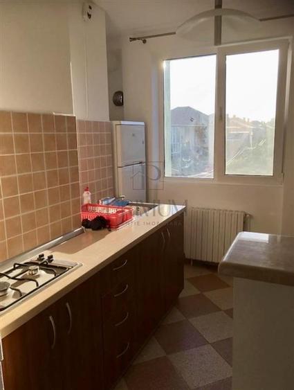 Complex, 2 Camere, Decomandat, Clima