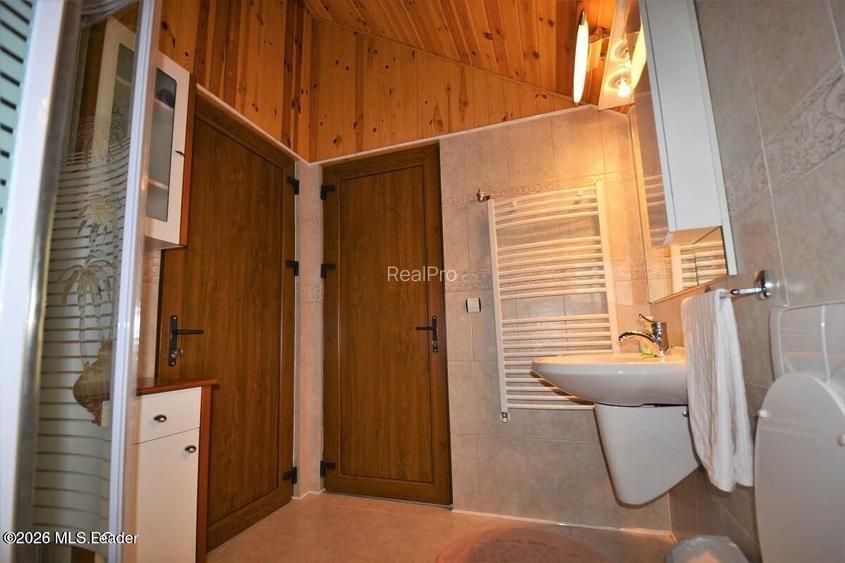 Campulung - Leresti, casa de munte, teren 5503 mp - 21