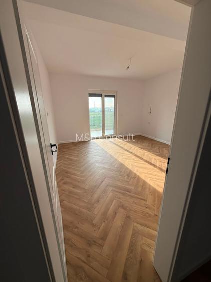 Casa tip duplex- de vanzare la cheie - 16