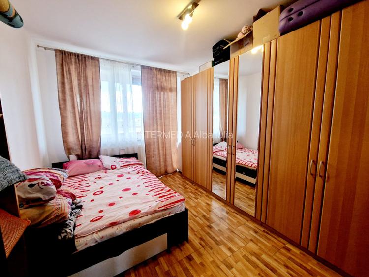 Apartament cu 3 camere mobilat si utilat situat la Vila