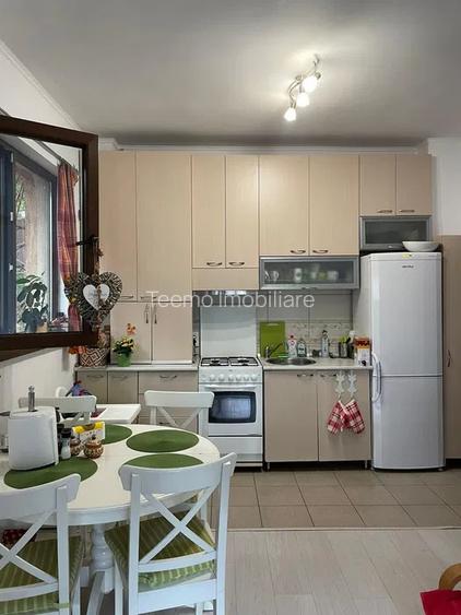 Apartament 2 camere, decomandat, 50 mp, centrala proprie, metrou aproape, 1 Mai - 5