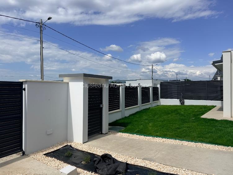 Preț atractiv ! Casă cu toate utilitățile disponibile  - 14