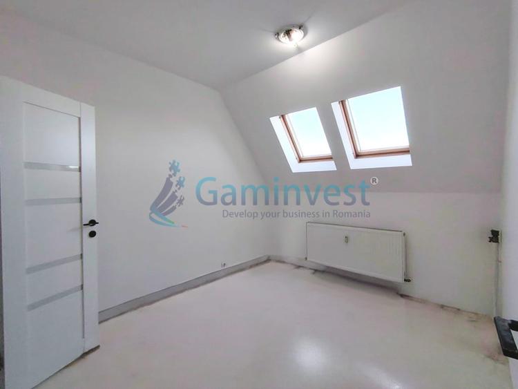 Apartament cu 3 camere de vanzare, zona Cantemir, Oradea, Bihor
