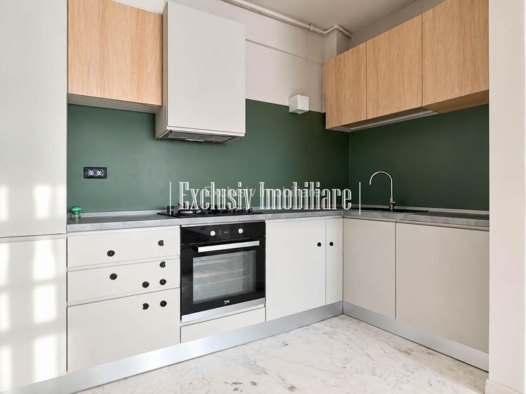Bd. Mamaia - Apartament Premium Decomandat cu 3 camere - zona Delfinariu - 4