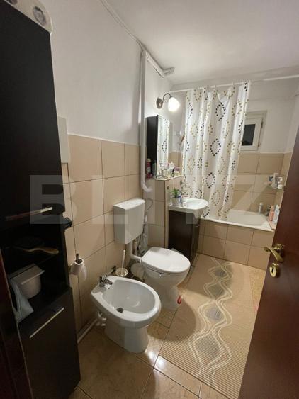 Apartament 3 camere, 74 mp, zona Micro 5