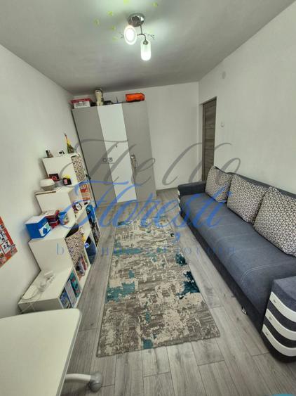 Apartament cu 3 camere , 61 mp, zona Manastur