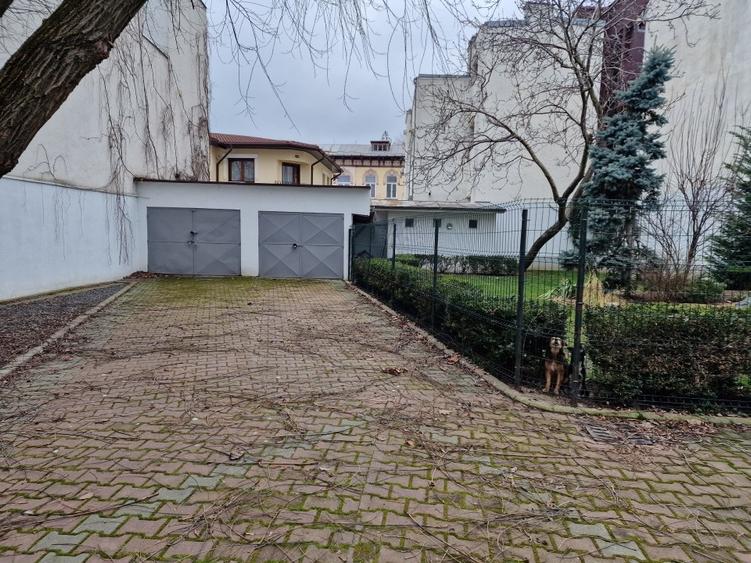 Piata Unirii, Mitropolie, 10 minute metrou, vila deosebita, strada Profesorilor,