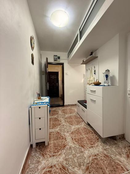 Apartament 2 camere, 42mp utili Zona Spitalul Judetean