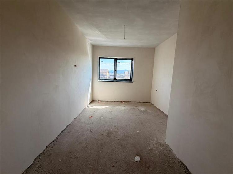 Duplex de vanzare, toate utilitatile, incalzire in pardoseala, Izvor, Brasov