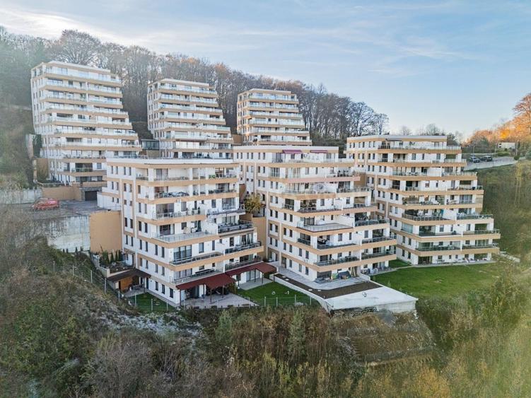 Apartament cochet 3 camere, 2 bai+parcare subterana, Drumul Poienii, Seasons