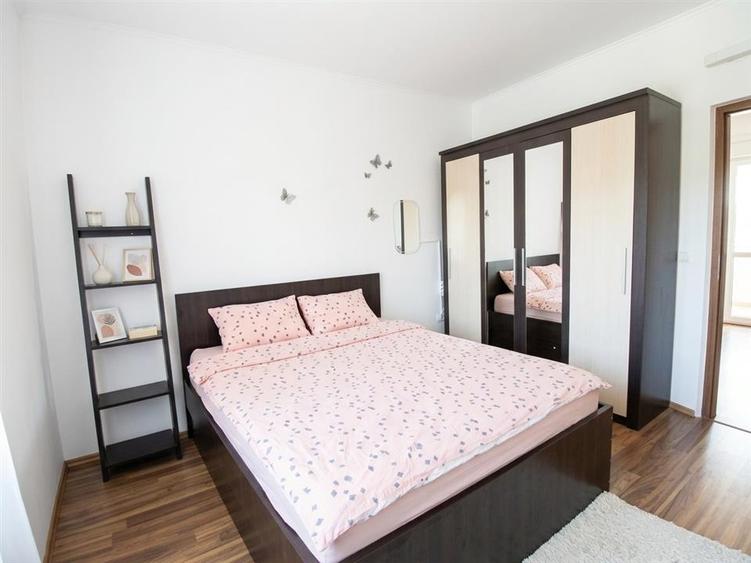 RECO Apartament 2 camere cu Parcare proprie Bloc 2012 . Zona Gheorghe Doja