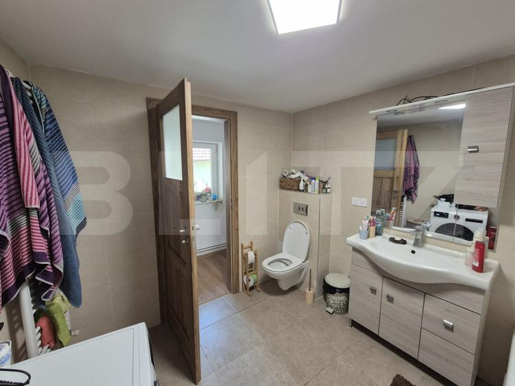 Casa de vanzare, 180 mp, teren 1370 mp, zona Titulescu
