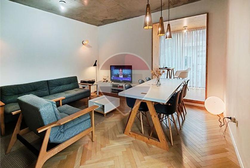 Apartament cu terasă de 27.5 mp, parcare și panoramă, Șchei