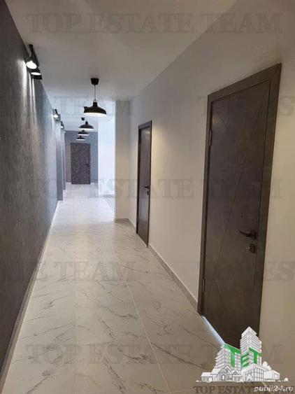 Spatiu comercial sau birouri elegante de inchiriat , pretabil clinica , central