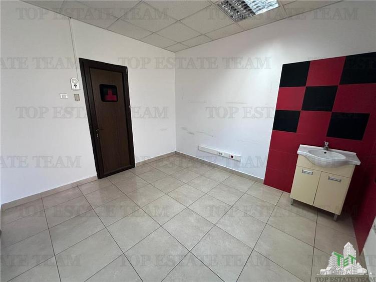 Spatiu comercial zona Jiului de inchiriat pretabil Salon/Birou