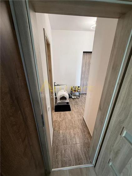 2 CAMERE + PARCARE - 15 MINUTE METROU BERCENI - 135.000euro