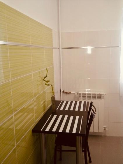 Garsoniera Alba Iulia, mobilată si utilată modern, renovată, curată, libera