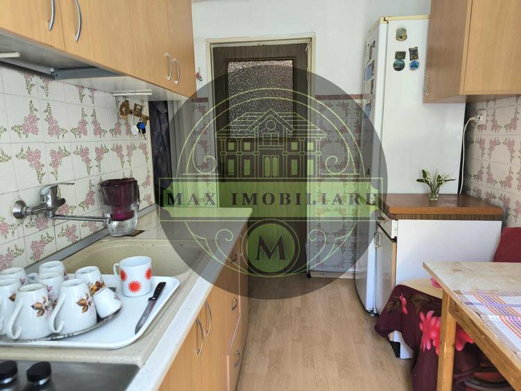 Apartament 3 camere decomandat circular – zona Nord - Complexul Mic, Ploiești