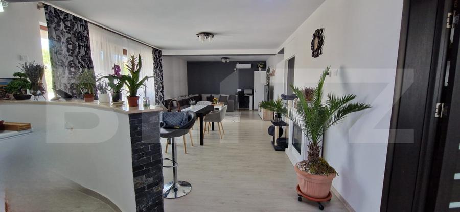 Casa D+P+E, 220 mp, 400 mp teren, zona Bariera Valcii - b-dul Carpenului