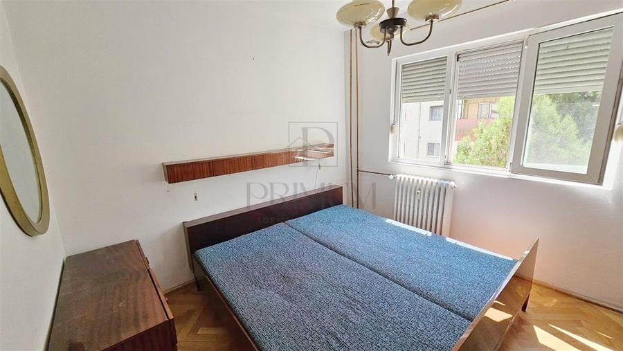 SOARELUI - 3 CAM - DECOMANDAT - BAIE RENOVATA - ETAJ 2 - BLOC IZOLAT - ZONA LINI