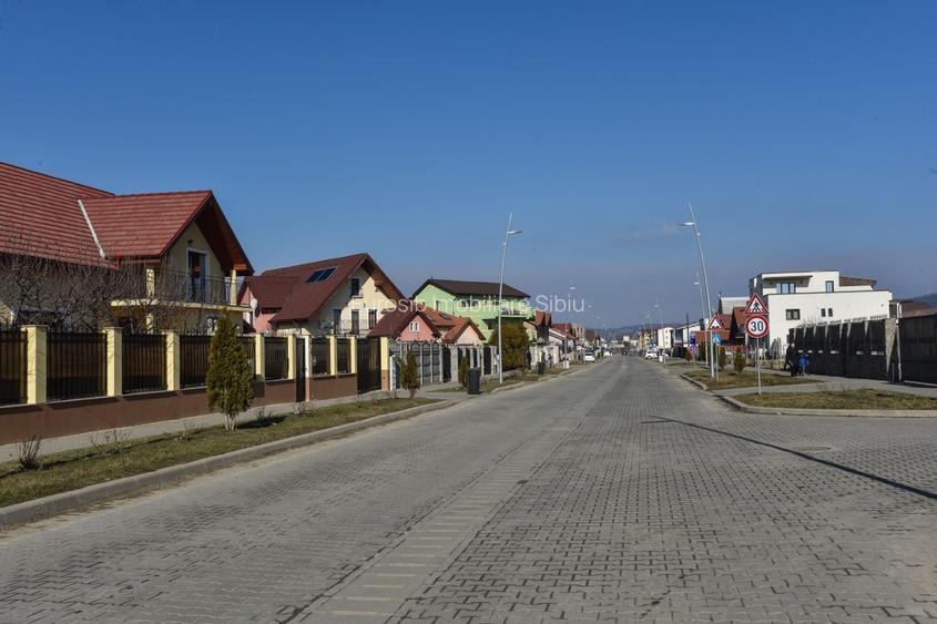Ap 3 cam finalizat  87 mp cu balcon si gradina  loc parcare-   Brana Selimbar - 7