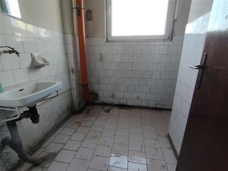 Cladire industriala cu societate in fuctiune (Miercurea Ciuc, str. Zorilor)
