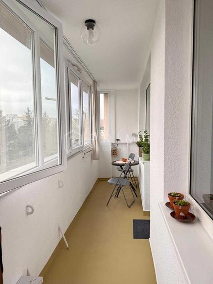 DE ÎNCHIRIAT: Apartament modern cu 2 camere și panoramă – Semicentral