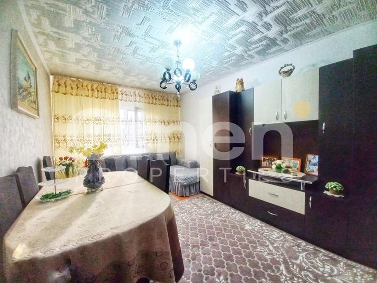Apartament 3 camere, ZonaV Alexandri, Etaj 4 cu acoperiș, 56 mp utili