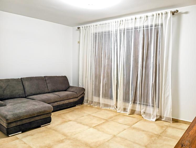Apartament 3 camere | 12 min Metrou Nicolae Teclu | Parcare | Centrală Proprie