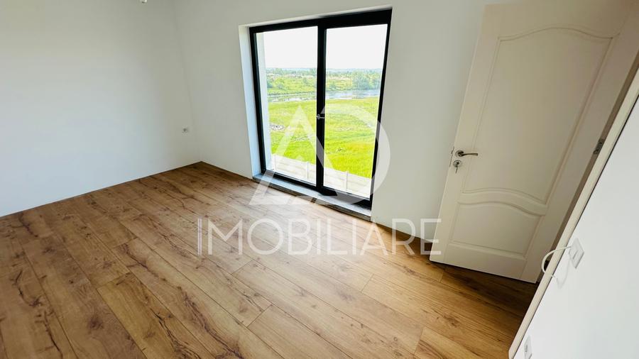 Vânzare vilă P+1 / curte privată / loc de parcare / TVA inclus