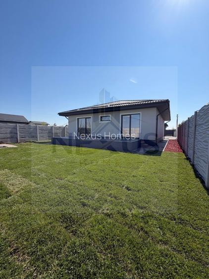 Casa individuala |4 camere - 2 bai| Teren 375 mp- Terasa