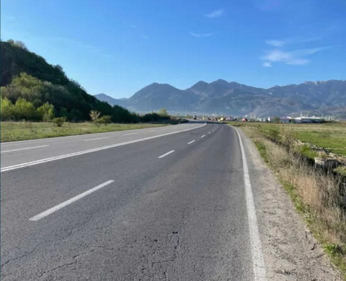 Teren cu acces la ocolitoarea Brasov
