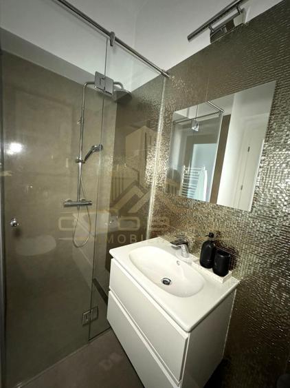 3 camere , 70 mp, garaj, terasa, zona str. Buna Ziua