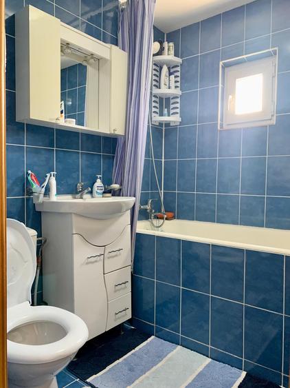 Apartament 2 camere complet renovat zona Liceului Economic