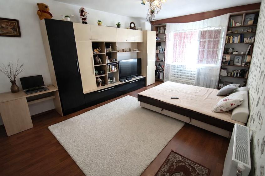 Apartament 1 Camera decomandat, 38 MP utili, parcare - Nicolina