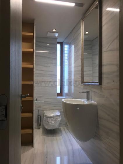 Apartament cu 4 camere de închiriat în zona Primaverii