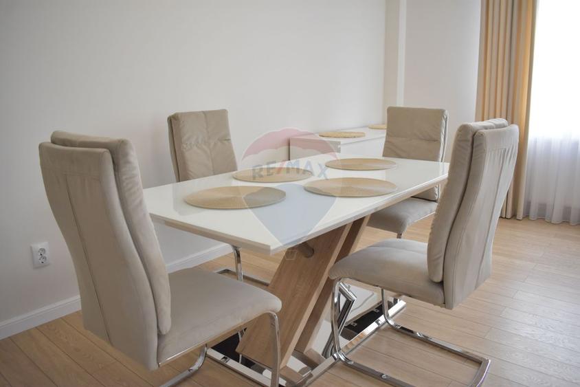 Apartament 2 camere, etaj 1, mobilat premium, parcare în curte