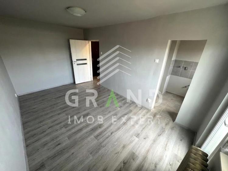 Garsonieră | Balcon închis | Etaj intermediar | Mărăști–zona Răsăritului