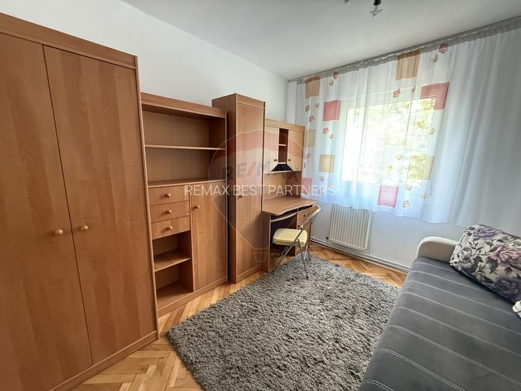 Apartament 4 camere de inchiriat in Manastur - 2