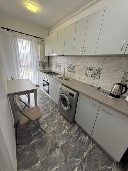 Chirie 2 Camere Decomandat Centrala Proprie - Metrou Preciziei
