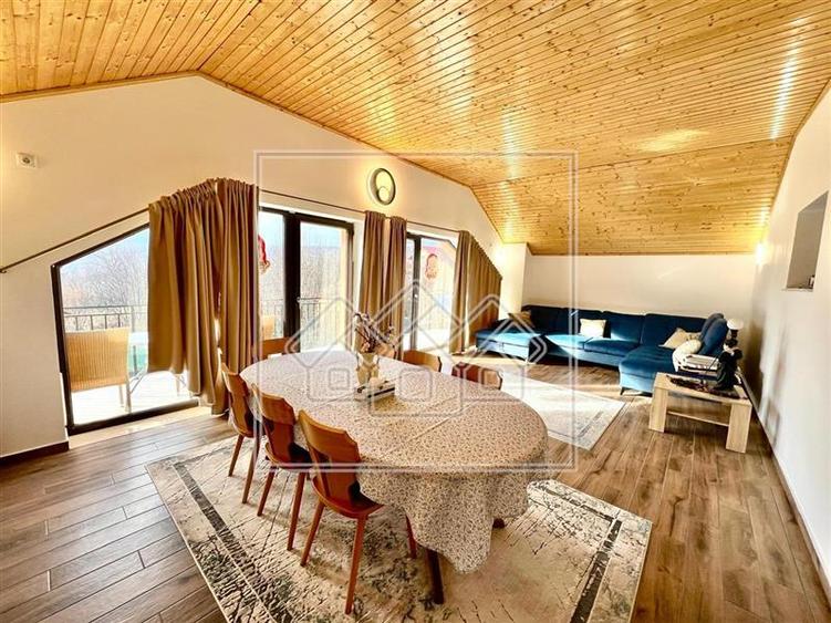 Casa de vanzare in Cisnadioara - 450 mp utili, garaj, teren 900 mp