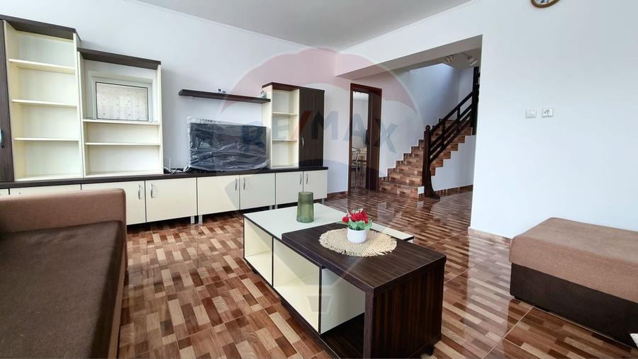 Casa individuala de inchiriat | 5 camere | Cristian