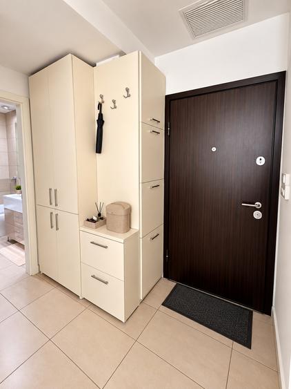 STUDIO DE ÎNCHIRIAT | COMPLET MOBILAT ȘI UTILAT | 1 LOC DE PARCARE | COSMOPOLIS
