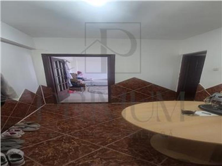 SOARELUI - APARTAMENT 1 CAMERA - mobilat, utilat, decomandat